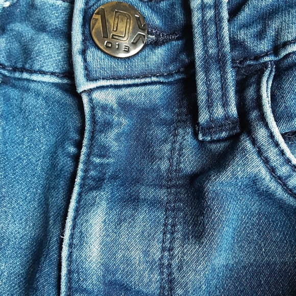 Pants - Picture 3 of 4